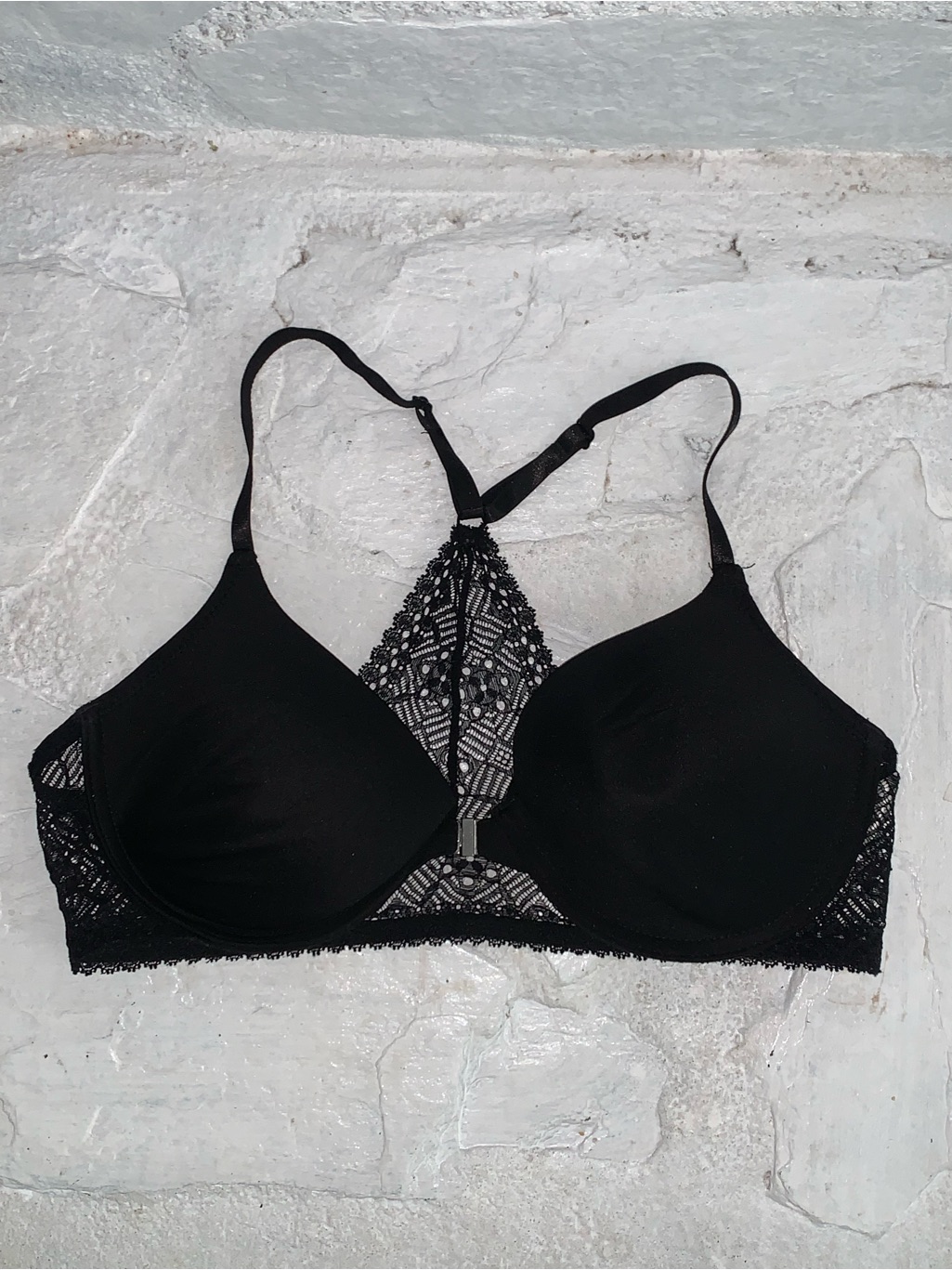 Jessica Simpson Black Lace Racerback T-Shirt Bra Size 38c